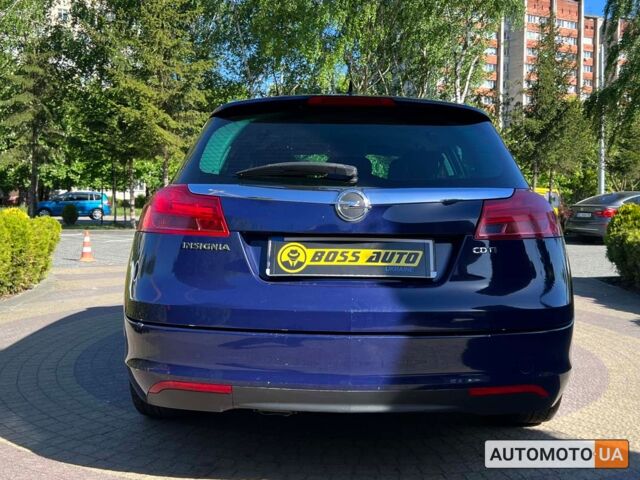 Синий Опель Инсигния, объемом двигателя 2 л и пробегом 260 тыс. км за 8700 $, фото 5 на Automoto.ua