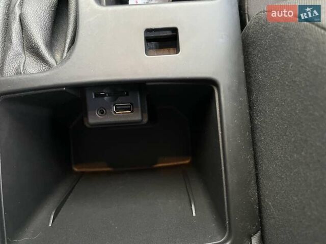 Синій Опель Інсігнія, об'ємом двигуна 1.96 л та пробігом 292 тис. км за 7300 $, фото 18 на Automoto.ua