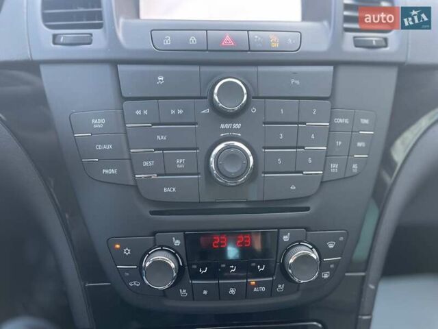 Синій Опель Інсігнія, об'ємом двигуна 1.96 л та пробігом 267 тис. км за 9000 $, фото 23 на Automoto.ua