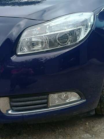 Синий Опель Инсигния, объемом двигателя 2 л и пробегом 220 тыс. км за 8000 $, фото 24 на Automoto.ua