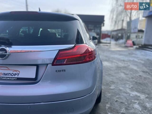 Синій Опель Інсігнія, об'ємом двигуна 1.96 л та пробігом 267 тис. км за 9000 $, фото 89 на Automoto.ua