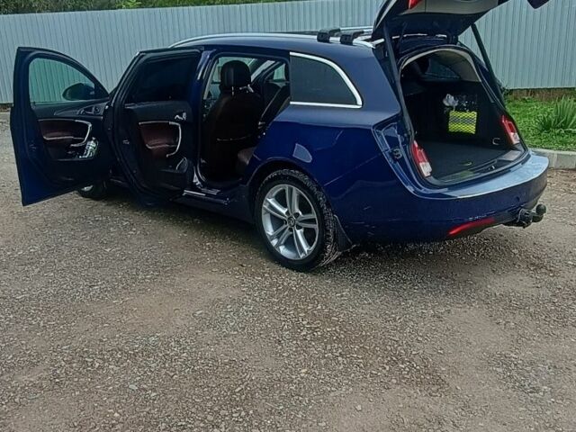 Синий Опель Инсигния, объемом двигателя 2 л и пробегом 220 тыс. км за 8300 $, фото 12 на Automoto.ua