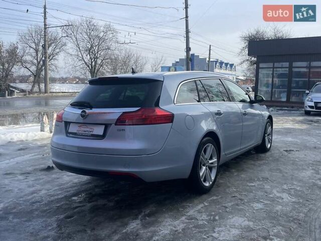 Синій Опель Інсігнія, об'ємом двигуна 1.96 л та пробігом 267 тис. км за 9000 $, фото 2 на Automoto.ua