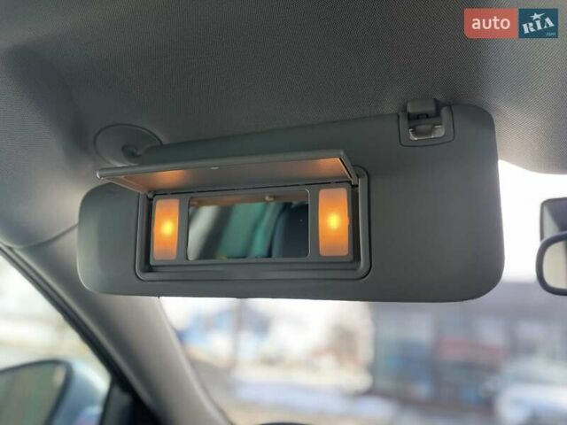 Синій Опель Інсігнія, об'ємом двигуна 1.96 л та пробігом 267 тис. км за 9000 $, фото 29 на Automoto.ua