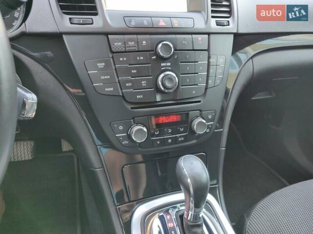 Синій Опель Інсігнія, об'ємом двигуна 1.96 л та пробігом 200 тис. км за 9779 $, фото 20 на Automoto.ua