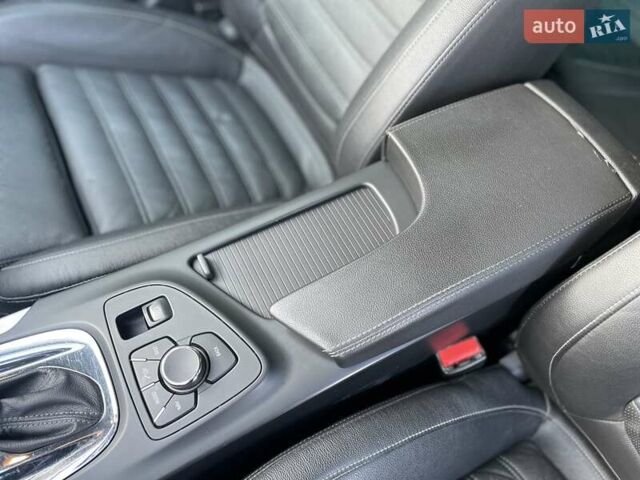 Синій Опель Інсігнія, об'ємом двигуна 1.96 л та пробігом 267 тис. км за 9000 $, фото 30 на Automoto.ua