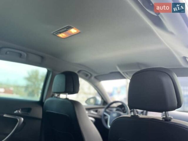 Синій Опель Інсігнія, об'ємом двигуна 1.96 л та пробігом 267 тис. км за 9000 $, фото 59 на Automoto.ua