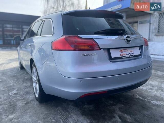 Синій Опель Інсігнія, об'ємом двигуна 1.96 л та пробігом 267 тис. км за 9000 $, фото 80 на Automoto.ua