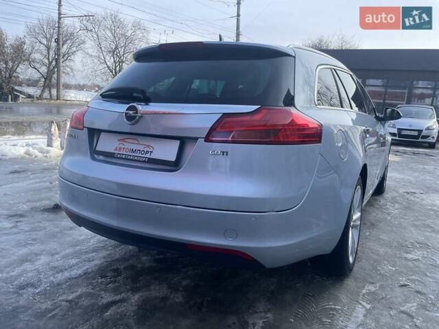 Синій Опель Інсігнія, об'ємом двигуна 1.96 л та пробігом 267 тис. км за 9000 $, фото 79 на Automoto.ua