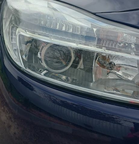 Синий Опель Инсигния, объемом двигателя 2 л и пробегом 220 тыс. км за 8300 $, фото 4 на Automoto.ua