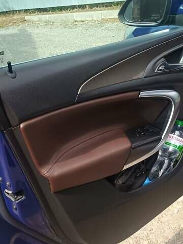 Синий Опель Инсигния, объемом двигателя 2 л и пробегом 220 тыс. км за 8000 $, фото 15 на Automoto.ua