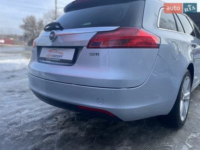 Синій Опель Інсігнія, об'ємом двигуна 1.96 л та пробігом 267 тис. км за 9000 $, фото 47 на Automoto.ua