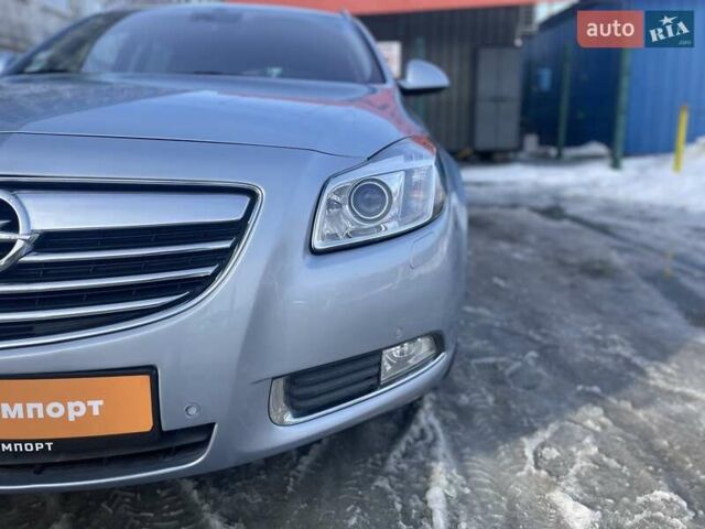Синій Опель Інсігнія, об'ємом двигуна 1.96 л та пробігом 267 тис. км за 9000 $, фото 87 на Automoto.ua