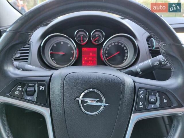 Синій Опель Інсігнія, об'ємом двигуна 1.96 л та пробігом 200 тис. км за 9779 $, фото 24 на Automoto.ua