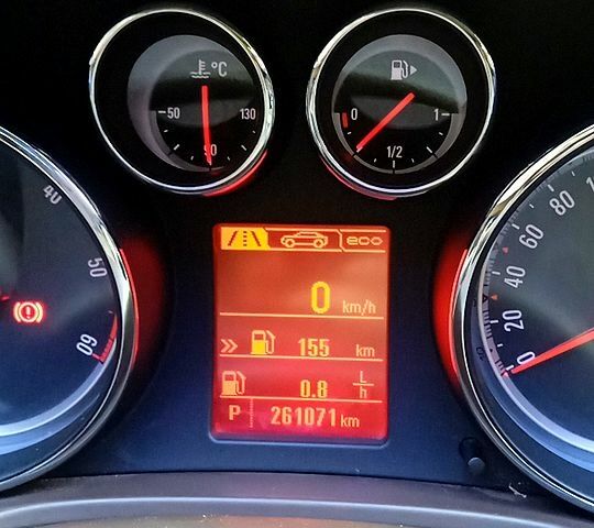 Синій Опель Інсігнія, об'ємом двигуна 2 л та пробігом 360 тис. км за 8700 $, фото 1 на Automoto.ua