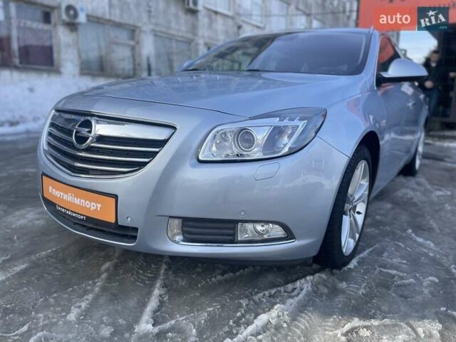Синій Опель Інсігнія, об'ємом двигуна 1.96 л та пробігом 267 тис. км за 9000 $, фото 82 на Automoto.ua