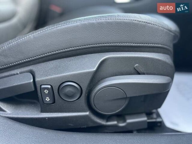 Синій Опель Інсігнія, об'ємом двигуна 1.96 л та пробігом 267 тис. км за 9000 $, фото 65 на Automoto.ua