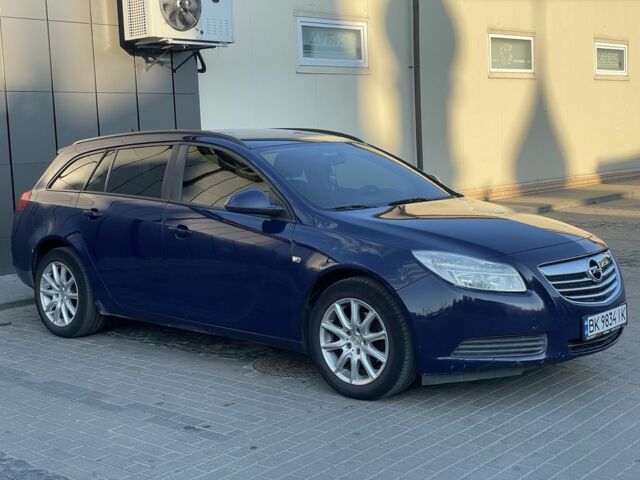 Синій Опель Інсігнія, об'ємом двигуна 2 л та пробігом 306 тис. км за 7000 $, фото 5 на Automoto.ua