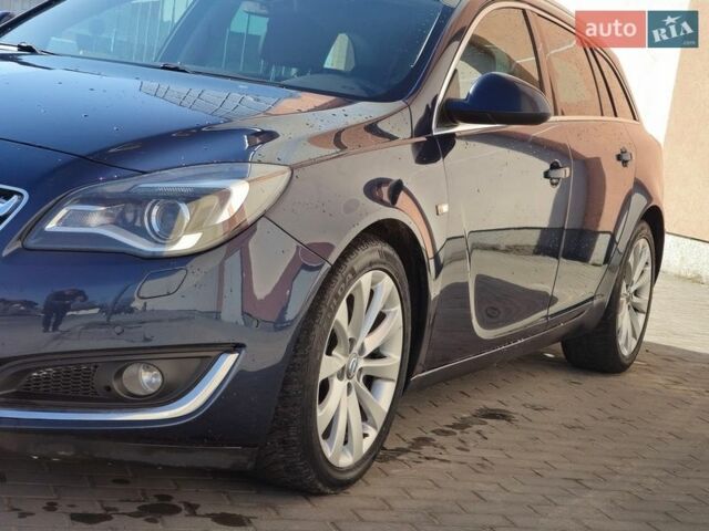 Синий Опель Инсигния, объемом двигателя 2 л и пробегом 196 тыс. км за 8300 $, фото 4 на Automoto.ua