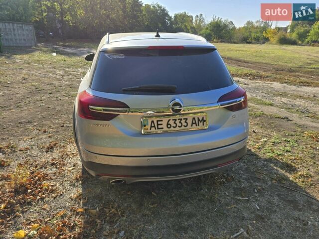 Синий Опель Инсигния, объемом двигателя 2 л и пробегом 169 тыс. км за 12500 $, фото 6 на Automoto.ua
