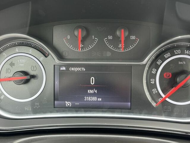 Синий Опель Инсигния, объемом двигателя 2 л и пробегом 320 тыс. км за 8700 $, фото 9 на Automoto.ua