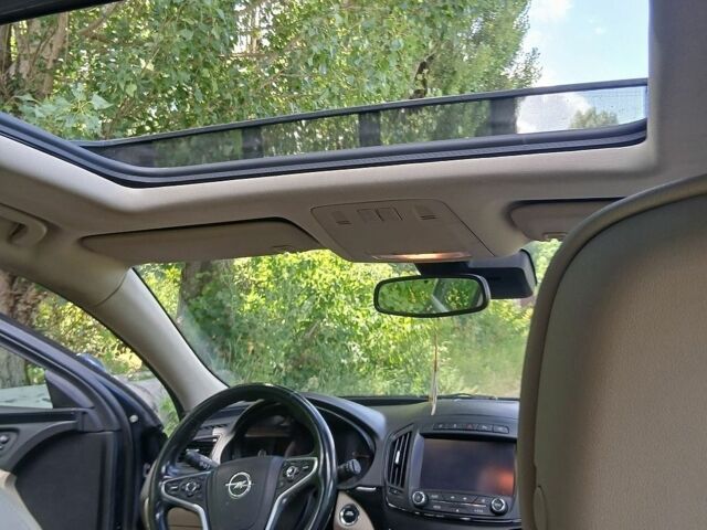 Синій Опель Інсігнія, об'ємом двигуна 1.96 л та пробігом 316 тис. км за 9800 $, фото 1 на Automoto.ua