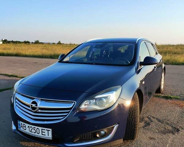 Синий Опель Инсигния, объемом двигателя 2 л и пробегом 216 тыс. км за 9500 $, фото 9 на Automoto.ua