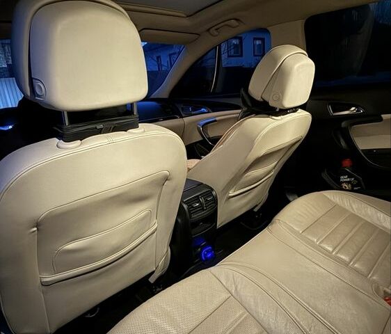 Синій Опель Інсігнія, об'ємом двигуна 2 л та пробігом 261 тис. км за 14300 $, фото 21 на Automoto.ua