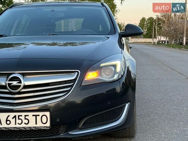 Синий Опель Инсигния, объемом двигателя 1.96 л и пробегом 319 тыс. км за 8000 $, фото 10 на Automoto.ua