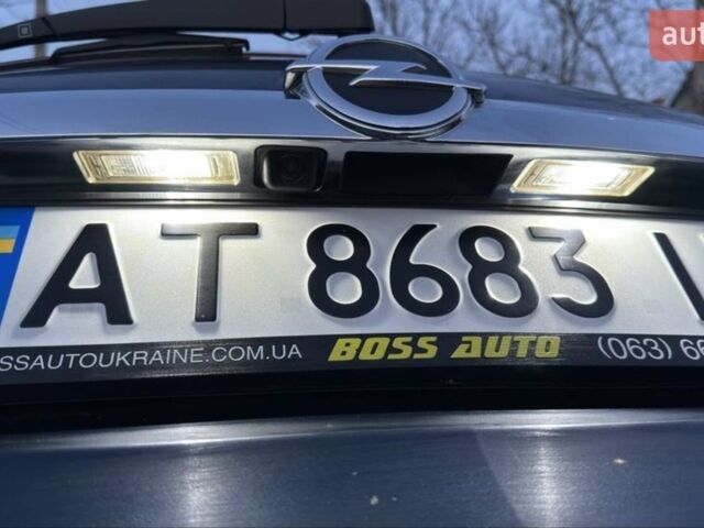 Синий Опель Инсигния, объемом двигателя 2 л и пробегом 264 тыс. км за 12500 $, фото 12 на Automoto.ua