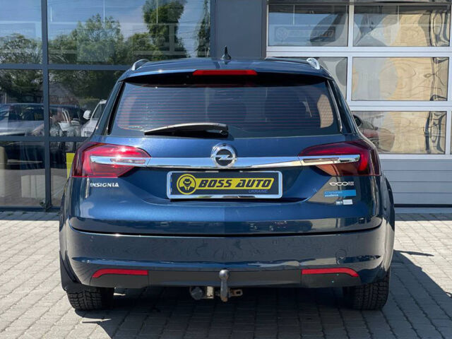 Синий Опель Инсигния, объемом двигателя 2 л и пробегом 316 тыс. км за 9600 $, фото 4 на Automoto.ua