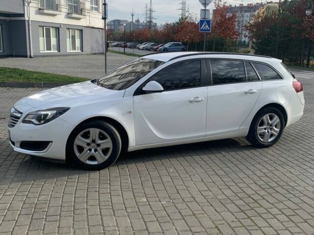 Синий Опель Инсигния, объемом двигателя 1.4 л и пробегом 263 тыс. км за 8013 $, фото 1 на Automoto.ua