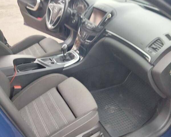 Синій Опель Інсігнія, об'ємом двигуна 1.96 л та пробігом 265 тис. км за 9500 $, фото 16 на Automoto.ua