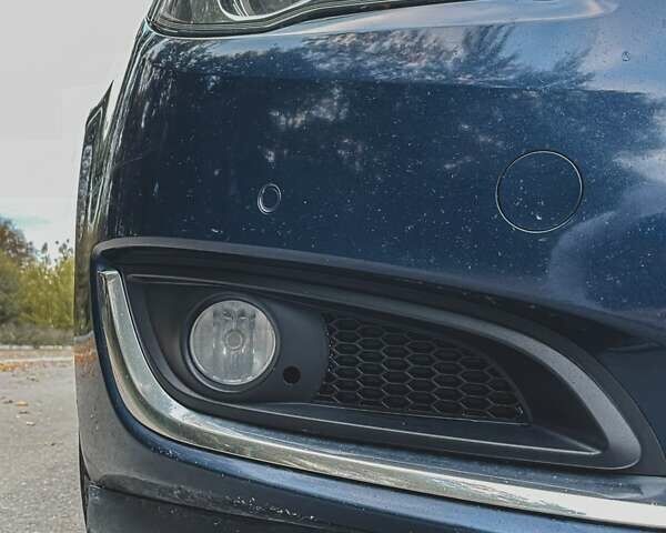 Синій Опель Інсігнія, об'ємом двигуна 1.96 л та пробігом 270 тис. км за 9500 $, фото 19 на Automoto.ua