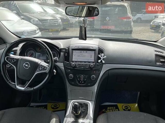 Синій Опель Інсігнія, об'ємом двигуна 2 л та пробігом 250 тис. км за 10300 $, фото 15 на Automoto.ua