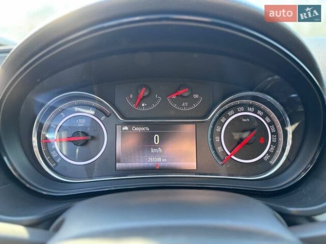 Синій Опель Інсігнія, об'ємом двигуна 1.96 л та пробігом 253 тис. км за 8999 $, фото 13 на Automoto.ua