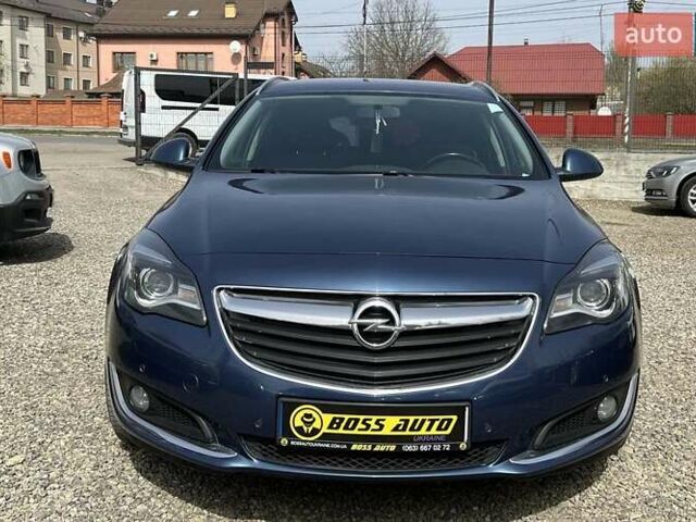Синій Опель Інсігнія, об'ємом двигуна 2 л та пробігом 250 тис. км за 10300 $, фото 1 на Automoto.ua