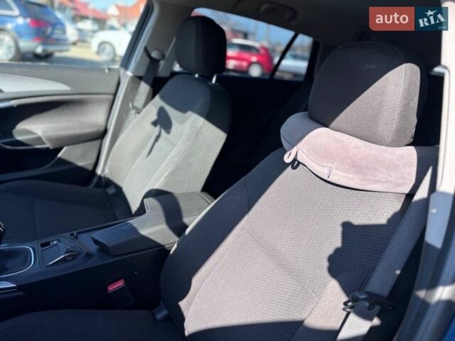 Синій Опель Інсігнія, об'ємом двигуна 1.96 л та пробігом 253 тис. км за 8999 $, фото 12 на Automoto.ua