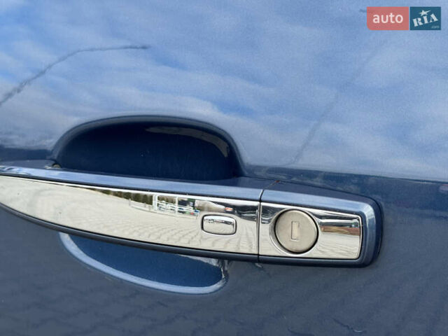 Синій Опель Інсігнія, об'ємом двигуна 1.6 л та пробігом 163 тис. км за 10700 $, фото 17 на Automoto.ua