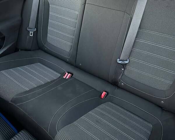 Синій Опель Інсігнія, об'ємом двигуна 2 л та пробігом 245 тис. км за 11500 $, фото 14 на Automoto.ua