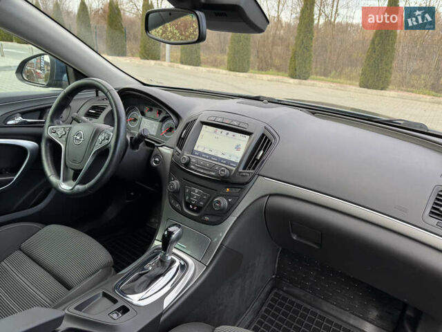 Синій Опель Інсігнія, об'ємом двигуна 1.6 л та пробігом 163 тис. км за 10700 $, фото 24 на Automoto.ua