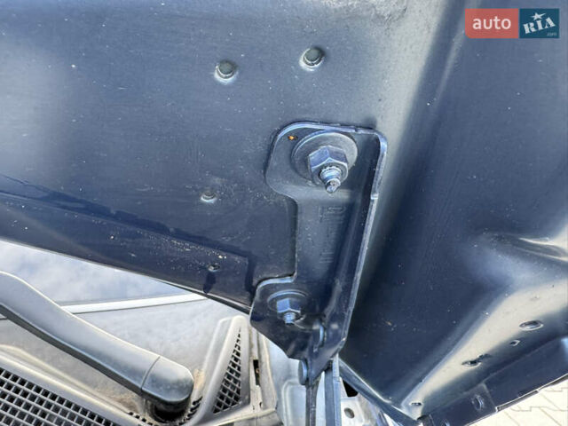 Синій Опель Інсігнія, об'ємом двигуна 1.6 л та пробігом 163 тис. км за 10700 $, фото 44 на Automoto.ua