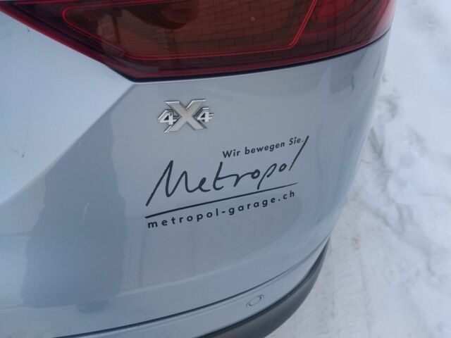 Синий Опель Инсигния, объемом двигателя 2 л и пробегом 187 тыс. км за 12000 $, фото 5 на Automoto.ua