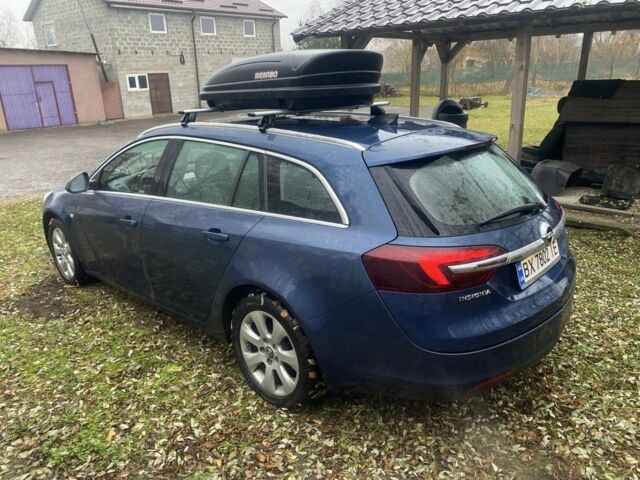 Синий Опель Инсигния, объемом двигателя 1.6 л и пробегом 210 тыс. км за 11500 $, фото 3 на Automoto.ua