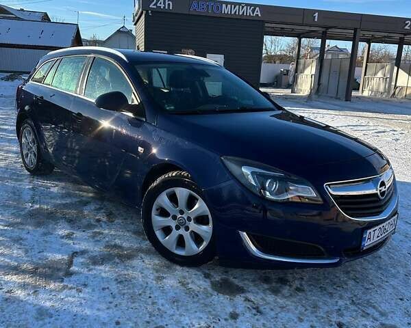Синій Опель Інсігнія, об'ємом двигуна 2 л та пробігом 245 тис. км за 11500 $, фото 1 на Automoto.ua