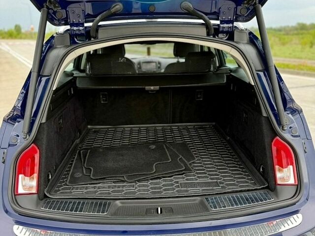 Синий Опель Инсигния, объемом двигателя 2 л и пробегом 245 тыс. км за 10900 $, фото 17 на Automoto.ua