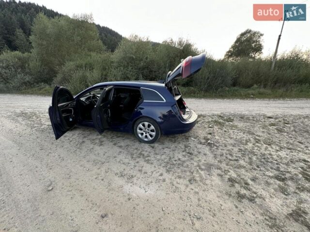 Синий Опель Инсигния, объемом двигателя 1.6 л и пробегом 237 тыс. км за 10000 $, фото 9 на Automoto.ua