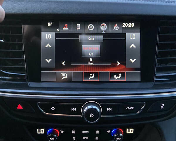 Синій Опель Інсігнія, об'ємом двигуна 1.96 л та пробігом 165 тис. км за 17650 $, фото 85 на Automoto.ua