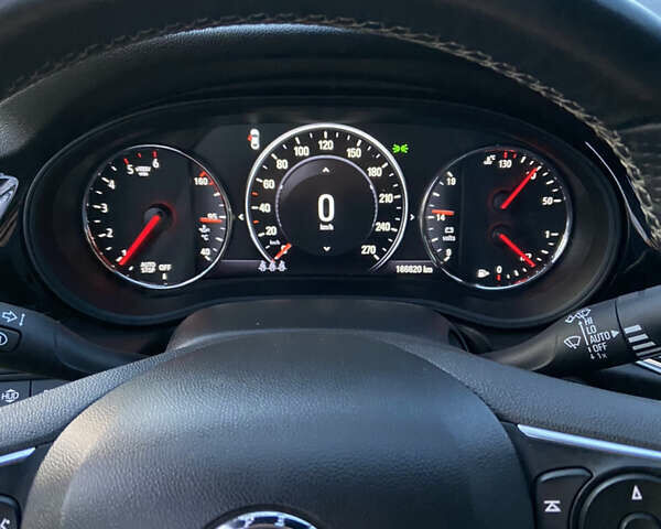 Синій Опель Інсігнія, об'ємом двигуна 1.96 л та пробігом 165 тис. км за 17650 $, фото 79 на Automoto.ua