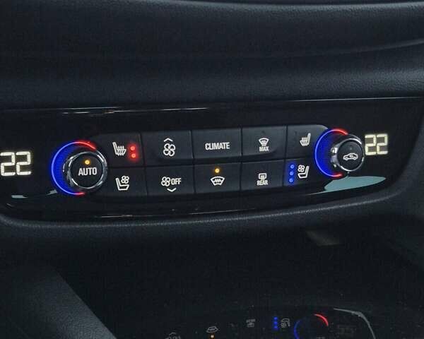 Синій Опель Інсігнія, об'ємом двигуна 2 л та пробігом 201 тис. км за 16599 $, фото 64 на Automoto.ua